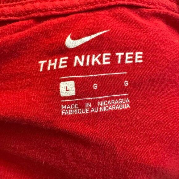 Washington Nationals World Series 2019 Nike T-shirt L and adjustable Adult hat - Picture 6 of 7